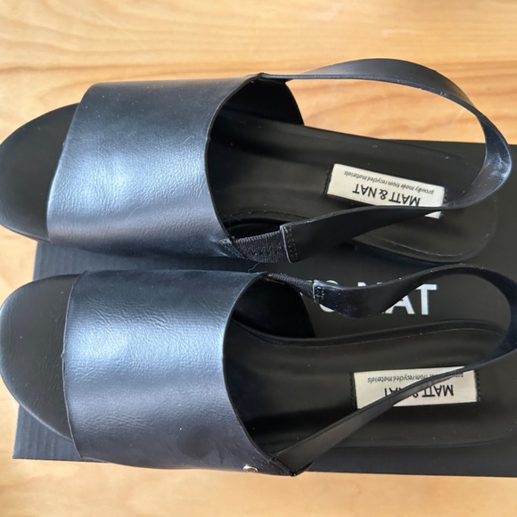 Matt & Nat Vegan Leather Sandals - Picture 4 of 4